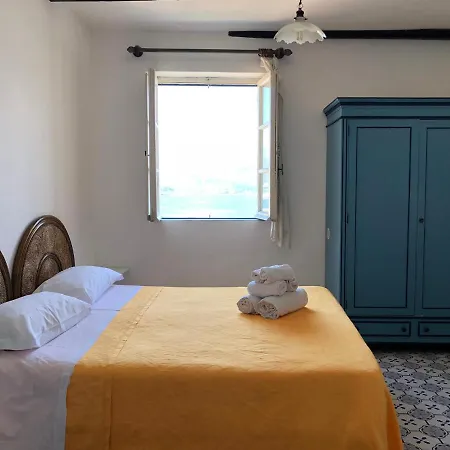 Il Vecchio E Il Mare Bed & Breakfast 3*